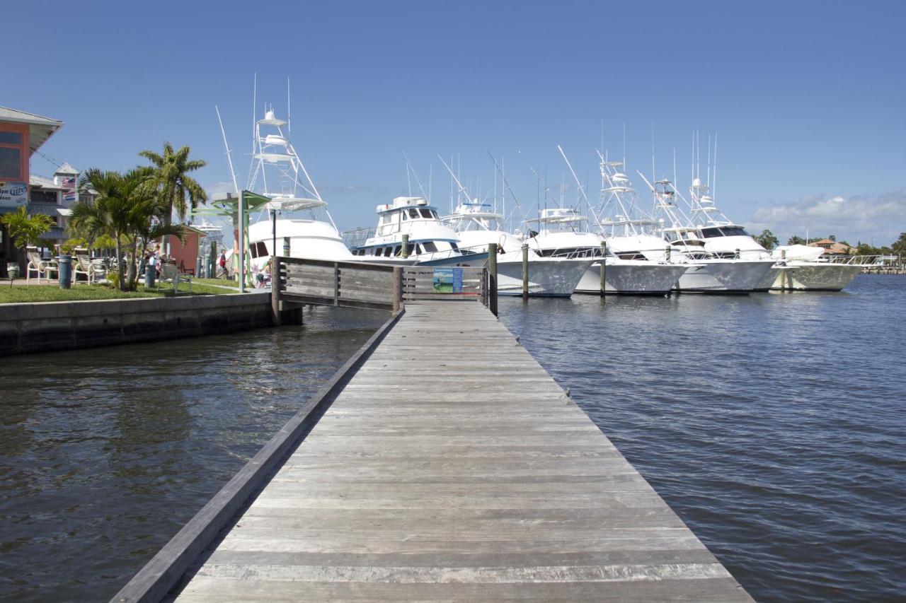 Pirate'S Cove Resort And Marina - Stuart Buitenkant foto